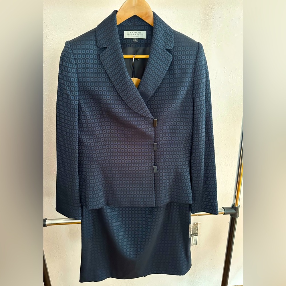 New Tahari ASL Skirt Suit Navy/Black Size 10p